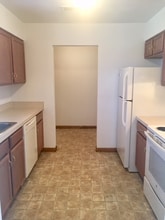 1500 Clover St in Mount Vernon, IN - Building Photo - Building Photo