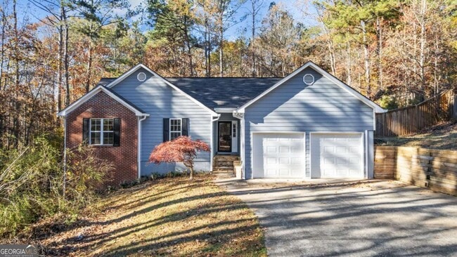 405 Christopher Ln in Canton, GA - Building Photo - Building Photo