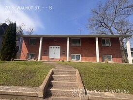 20 S Walnut St in Perryville, MO - Building Photo