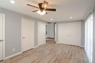 540 Hensley Dr in Grand Prairie, TX - Building Photo - Building Photo