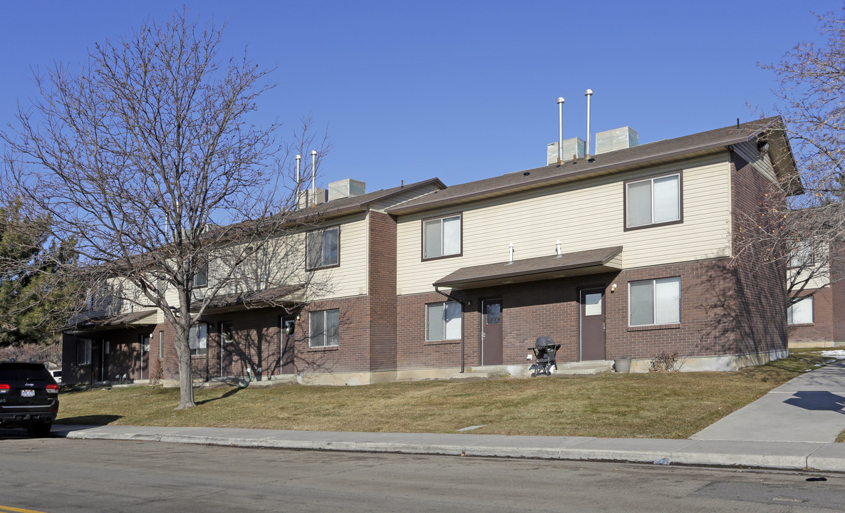 Maple Village Apartments in American Fork, UT - Building Photo