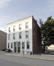 525-527 Penn St in Camden, NJ - Building Photo - Building Photo