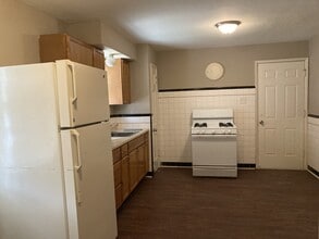 5614 Gatesworth Ave in St. Louis, MO - Building Photo - Building Photo