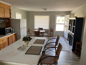 81 Dennis Dr in Hampstead, NC - Building Photo - Building Photo