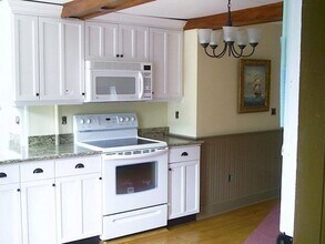 47 Mill St in Newport, RI - Building Photo - Building Photo