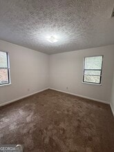 175 W Paces Dr in Athens, GA - Building Photo - Building Photo