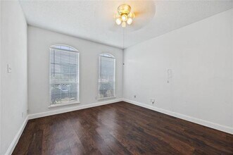 726 Opal Ln in Mesquite, TX - Building Photo - Building Photo