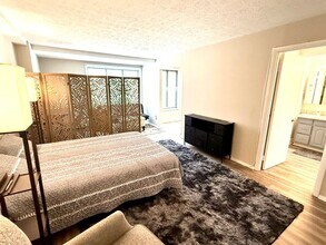 1440 N St NW in Washington, DC - Building Photo - Building Photo