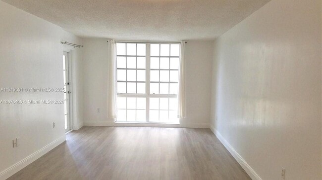 property at 1280 S Alhambra Cir