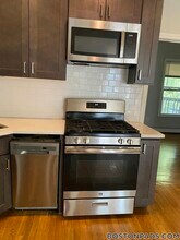 345 Meridian St in Boston, MA - Building Photo - Building Photo