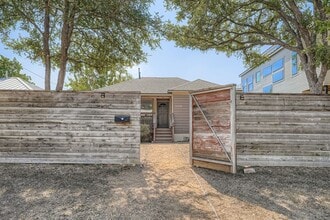 1309 E 13th St in Austin, TX - Building Photo - Building Photo