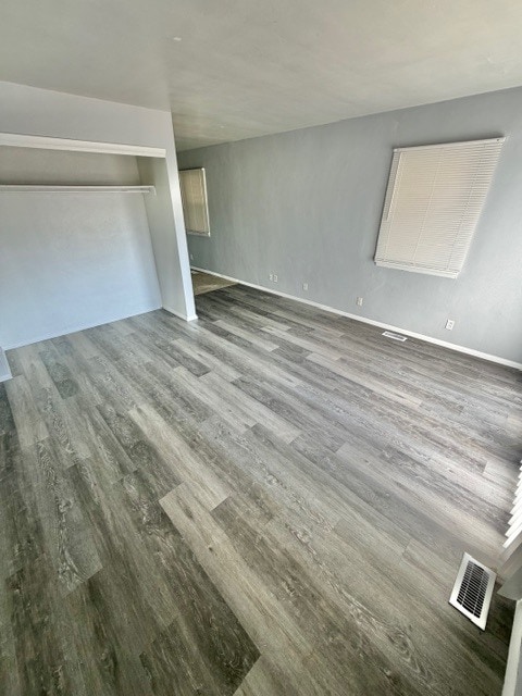 1506 W Bradley Ave in Champaign, IL - Building Photo - Building Photo