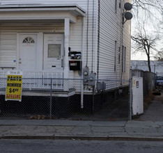 231 Messer St in Providence, RI - Building Photo - Building Photo