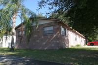 1233 W Walnut St in Lakeland, FL - Foto de edificio - Building Photo