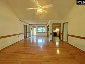 305 Willowood Pkwy in Chapin, SC - Building Photo - Building Photo