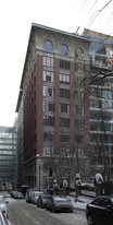 1030 Saint-Alexandre in Montréal, QC - Building Photo