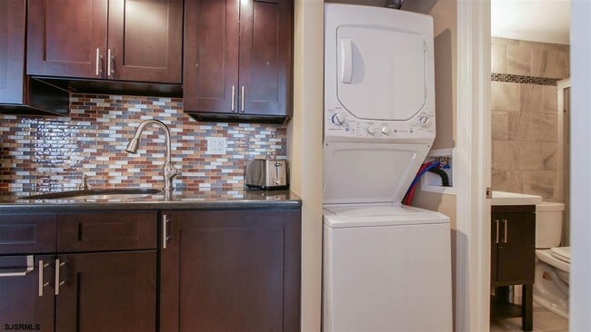 21 S Monroe Ave in Margate City, NJ - Building Photo - Building Photo