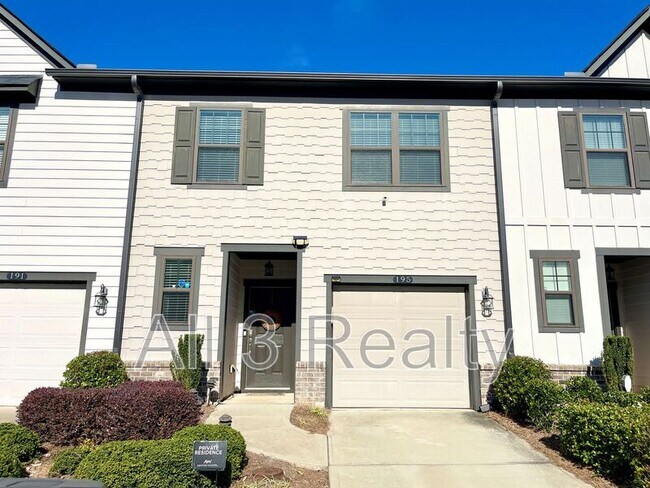 property at 195 Mountain Rest Ct SE