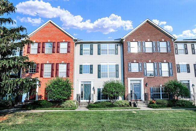 11783 Esty Way in Carmel, IN - Building Photo - Building Photo