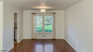 247 Fairfield Ln in Hillsborough Township, NJ - Building Photo - Building Photo
