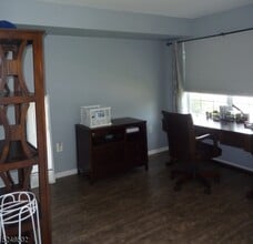 303 Mercer Ct in Hackettstown, NJ - Building Photo - Building Photo