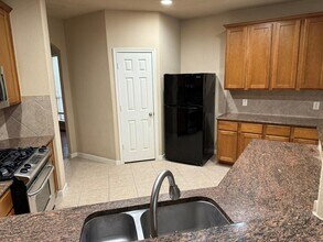 1105 Augusta Bend Dr in Hutto, TX - Building Photo - Building Photo