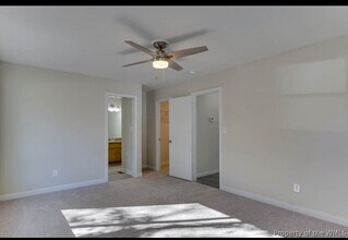 4 Steeplechase Loop in Hampton, VA - Building Photo - Building Photo
