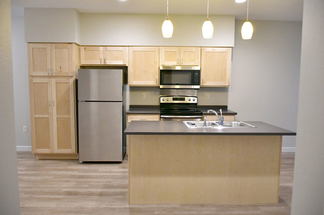 Agassiz Townhomes photo'