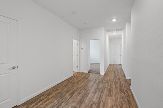 12691 Thorntonhall Dr in Rancho Cordova, CA - Building Photo - Building Photo