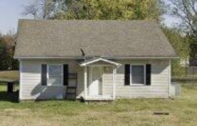 1200 Crewdson Dr in Bowling Green, KY - Building Photo