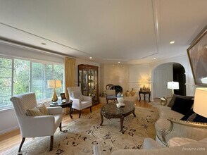 150 Tiptoe Ln in Burlingame, CA - Building Photo - Building Photo