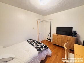 15 Scottfield Rd, Unit 6 in Boston, MA - Building Photo - Building Photo