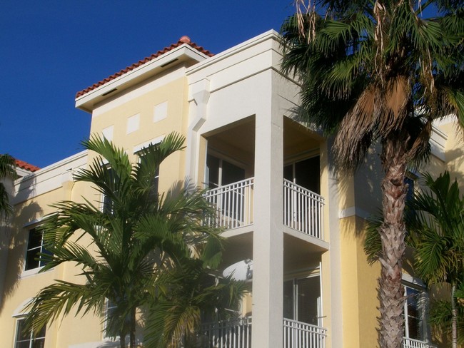 11035 Legacy Blvd-Unit -306 in Palm Beach Gardens, FL - Building Photo - Building Photo