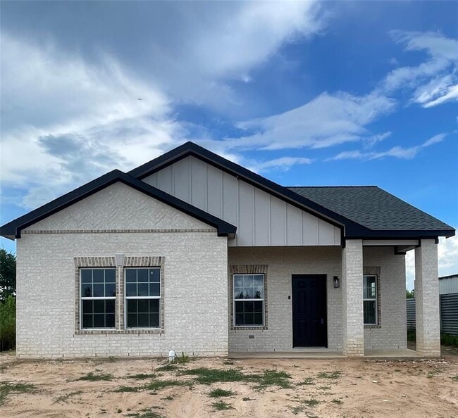 property at 1610 Rd 5729
