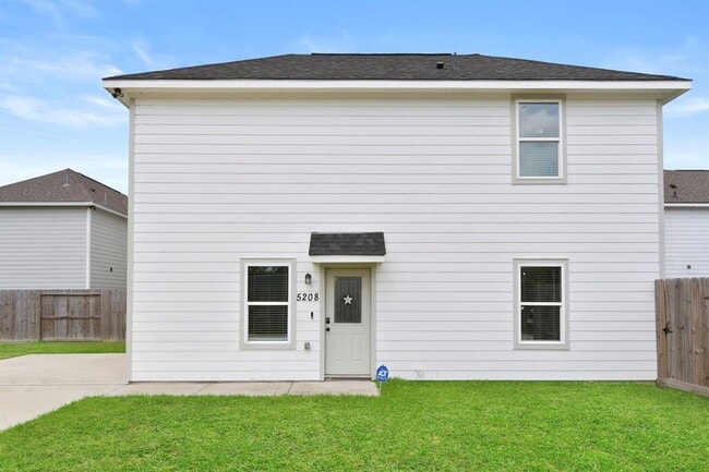 5208 Laura Koppe Rd in Houston, TX - Building Photo - Building Photo
