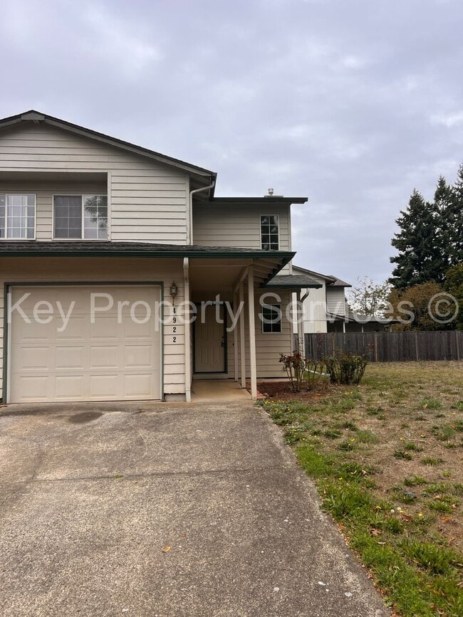 property at 4922 NE 34th St