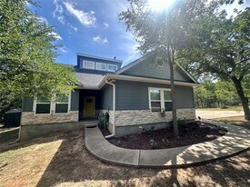 210 Arbor Hill Way in Cedar Creek, TX - Building Photo