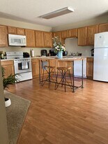 320 Polk Pky, Unit 1280 Greentree Drive in Saint Croix Falls, WI - Building Photo