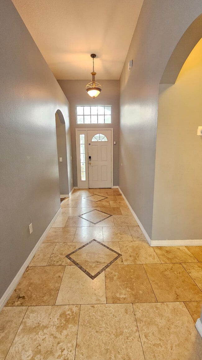 2713 Barnsley Ln in Kissimmee, FL - Building Photo - Building Photo
