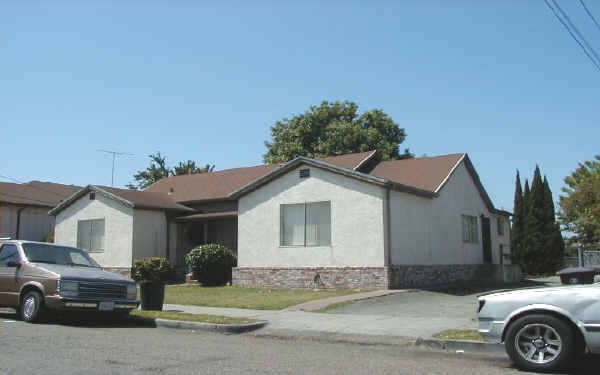 9419 C St in Oakland, CA - Building Photo - Building Photo