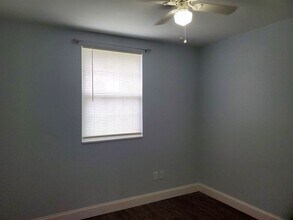1325 Solar Cir in Orange Park, FL - Building Photo - Building Photo