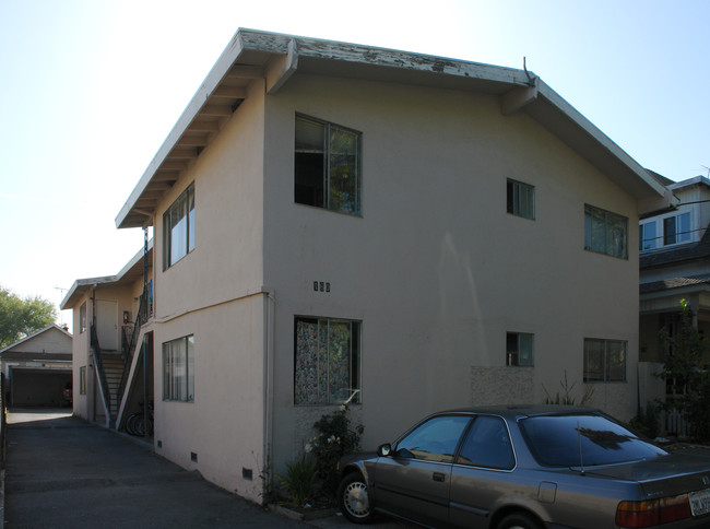 160 N 5th St in San Jose, CA - Foto de edificio - Building Photo