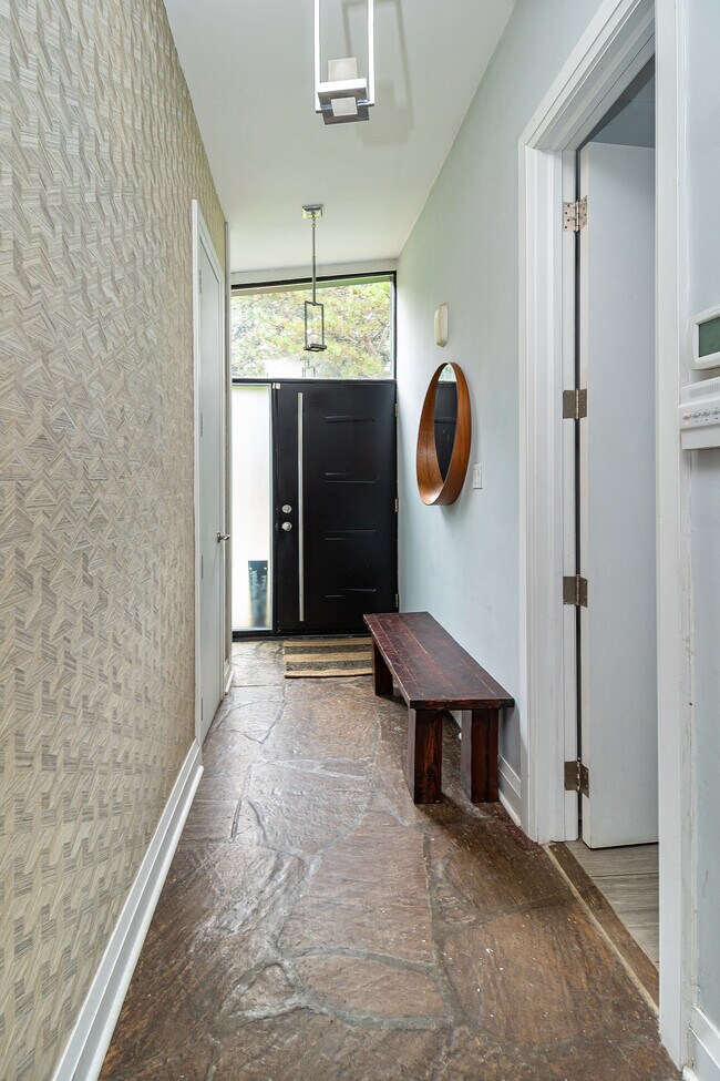 1 Babington Ct in Toronto, ON - Building Photo - Building Photo