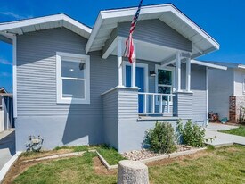 5035 O Sullivan Dr in Los Angeles, CA - Building Photo