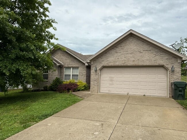 property at 3807 Crown Ridge Ln