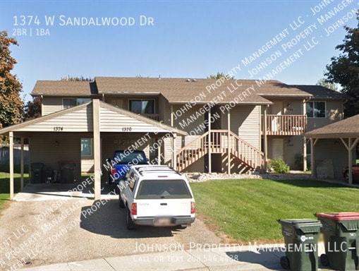 property at 1374 W Sandalwood Dr