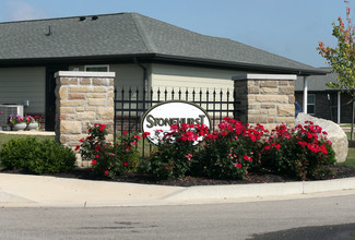 Stonehurst Pointe Apartments in Greenfield, IN - Building Photo - Building Photo