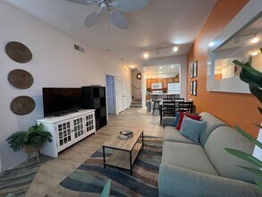 2220 San Vittorino Cir in Kissimmee, FL - Building Photo - Building Photo