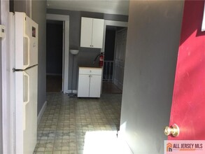 57 N Disbrow Hill Rd, Unit 1104-121 in Monroe Township, NJ - Foto de edificio - Building Photo