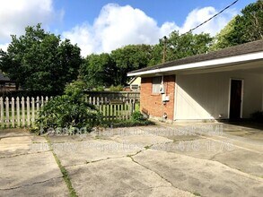 310 S Audubon Blvd in Lafayette, LA - Building Photo - Building Photo